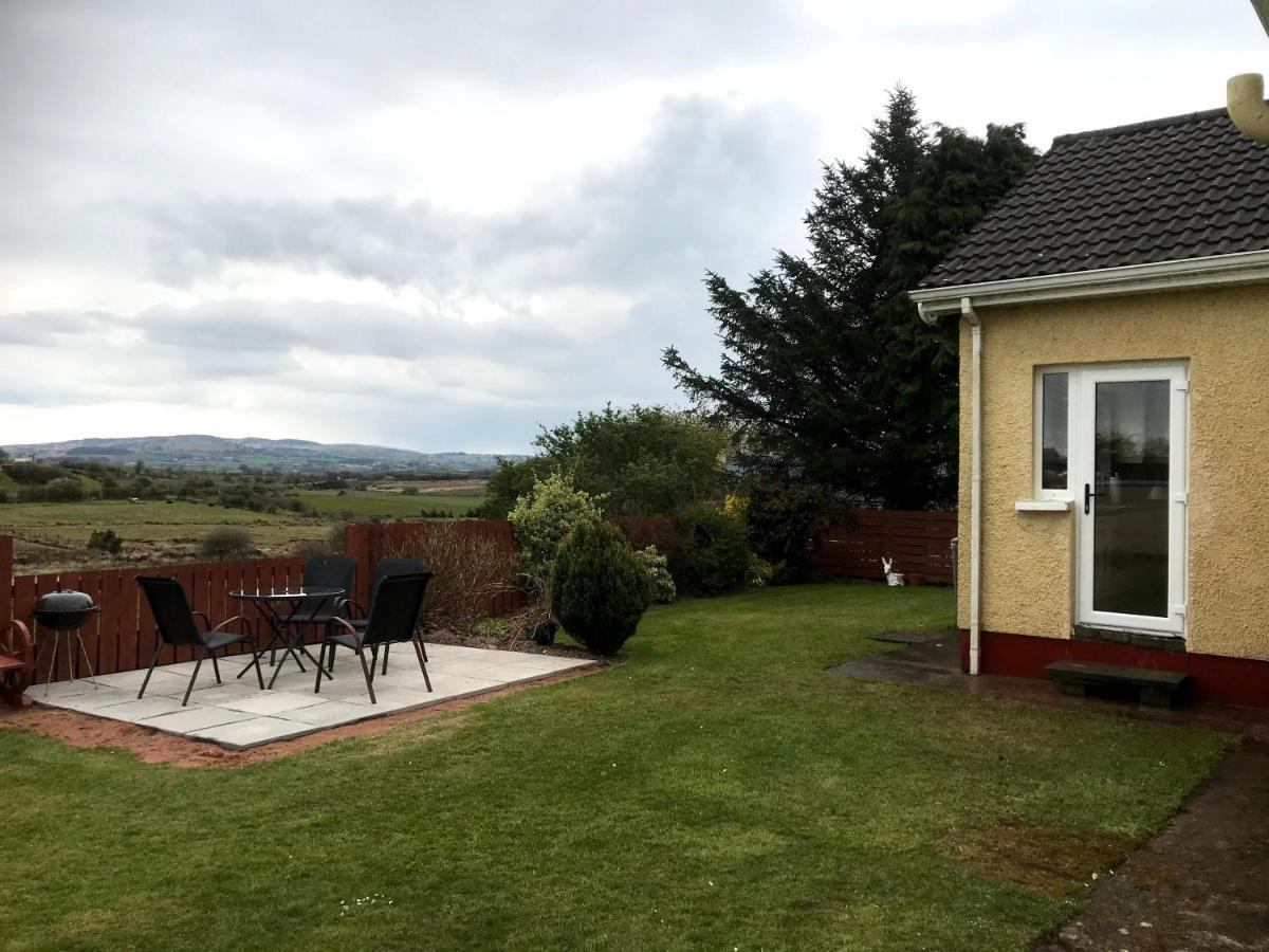 Granny'S Irish Cottage Ома Экстерьер фото